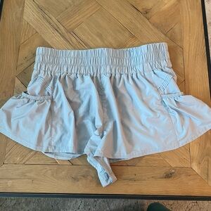 🔴NWOT FREE PEOPLE MOVEMENT GET YOUR FLIRT ON SHORTS